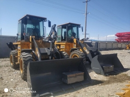 экскаватор-погрузчик XCMG (4)